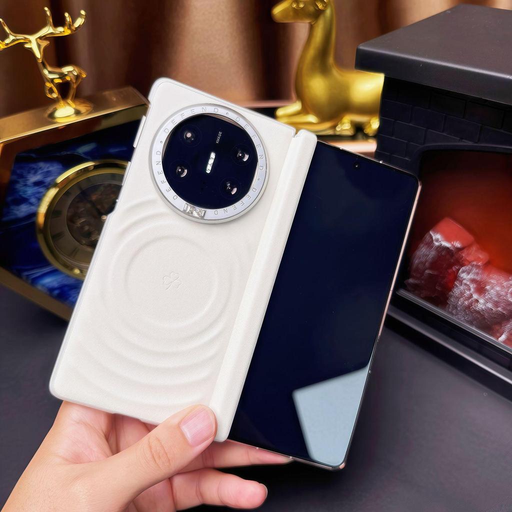 Магнитный чехол для телефона Huawei Mate X6, Защита от падений, с кольцом для камеры и бриллиантовыми акцентами, Однотонный кожаный дизайн для женщин.