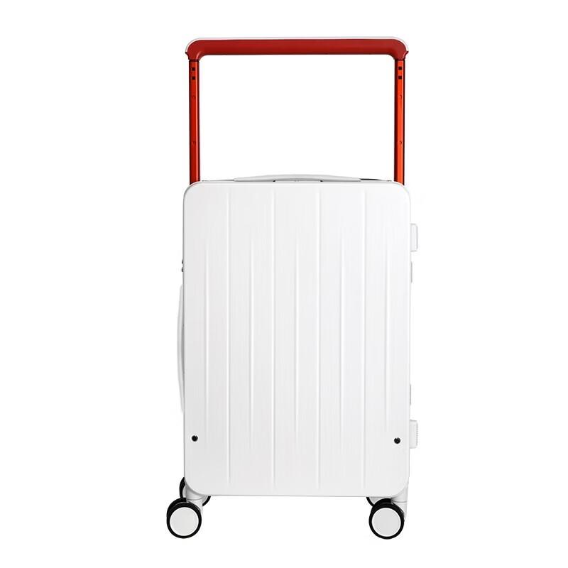 Чемодан на колесиках Eke Traveler 20 дюймов с жестким корпусом