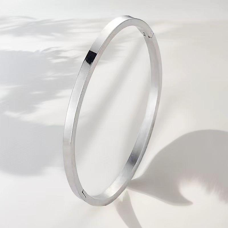 Couple's Same Stainless Steel Bracelet for Girls, High-end, Fashionable, European and American