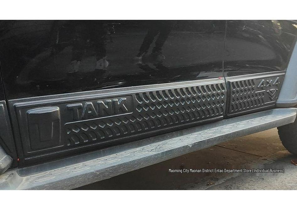 Защитные полоски на кромку двери Tank 300 - Черный Воин, Декоративные полоски против царапин и столкновений