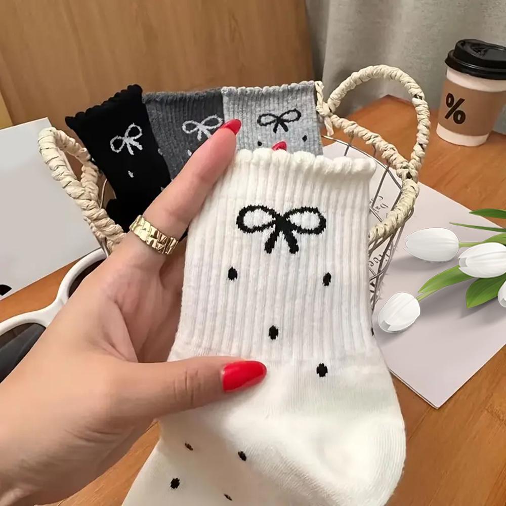 4 Pairs Four Seasons Tulip Embroidery Midtube Socks Simple Solid Color Sports Socks Sweet Lace Stockings for Women