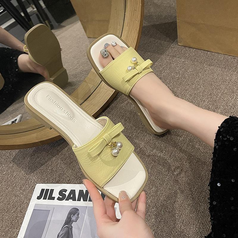 Сказочный ветер прохладные тапочки 2025 лето новые классические прохладные тапочки элегантные, модные и удобные уличные тапочки на перемычке женские