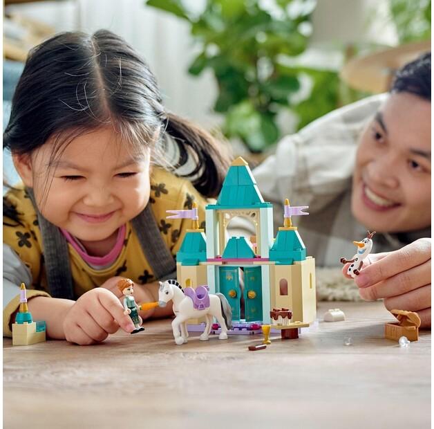 Конструктор LEGO Disney Frozen 43204 Забава в замке с Анной и Олафом