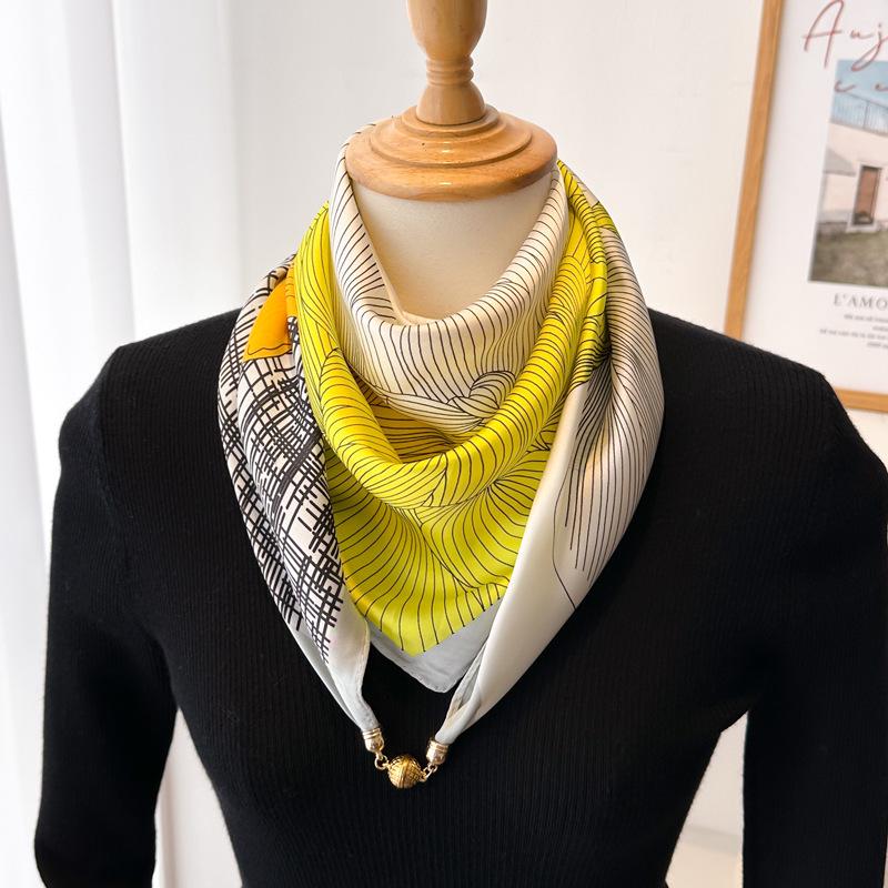Magnetic Buckle Silk Neck Scarf: Triangle Design for Women, 70x70cm, Lightweight Spring/Summer/Autumn Accessory