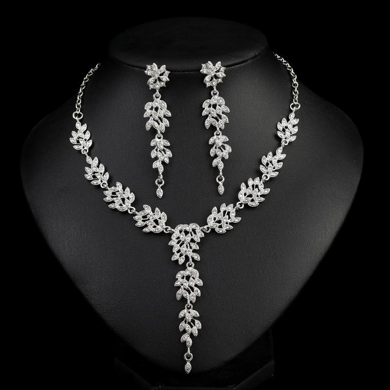 GemChic Women's New Vintage Alloy Branch Crystal Rhinestone Collarbone Pendant Necklace Earrings Two Piece Set Birthday Christmas Jewelry Gift
