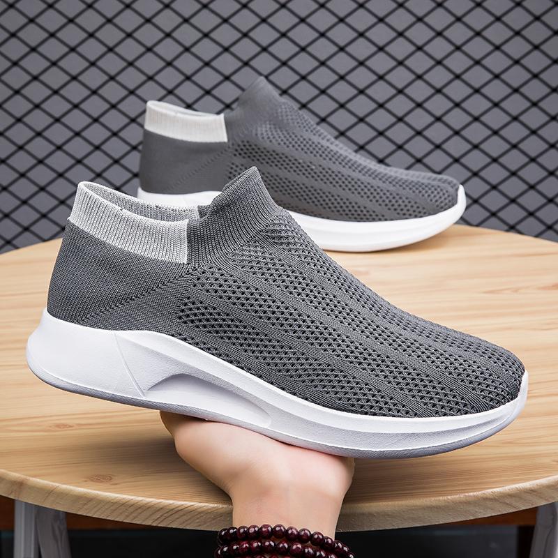 Athletics Sneakers Male Walking Shoes Sneakers Men Breathable Man Casual Shoes New Style Running Sneakers Slip On Loafers Men