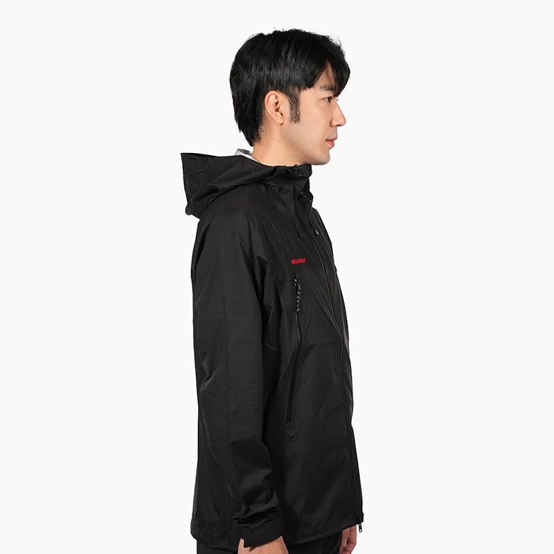 MAMMUT Masao Light HS Jackets & Coats Men's Black 1010-32080