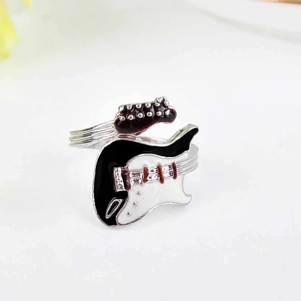 Brand New Personality Lovers' Women Jewelry Oiled Zinc Zinc Alloy Ring Black White Color Varnish Guitar