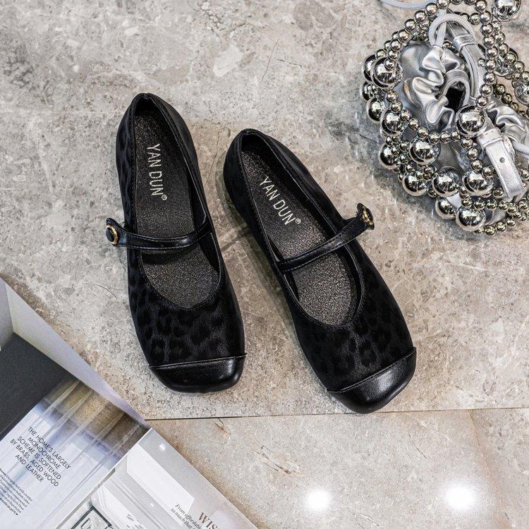 Женские туфли на мягкой подошве, лето 2025, новые, ретро, леопардовый принт, квадратный носок, туфли Мэри Джейн, удобные, на плоской подошве