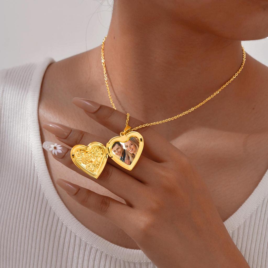 Women's Personalized Heart Pendant Necklace, Customized Photo Locked Necklace Jewelry, Anniversary Party Birthday Gift