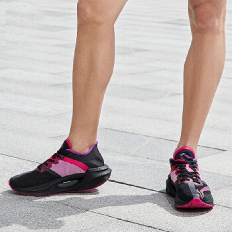 Кроссовки мужские Li Ning Absolute Shadow Essential Low Top, черные, фиолетовые ARHQ247-2