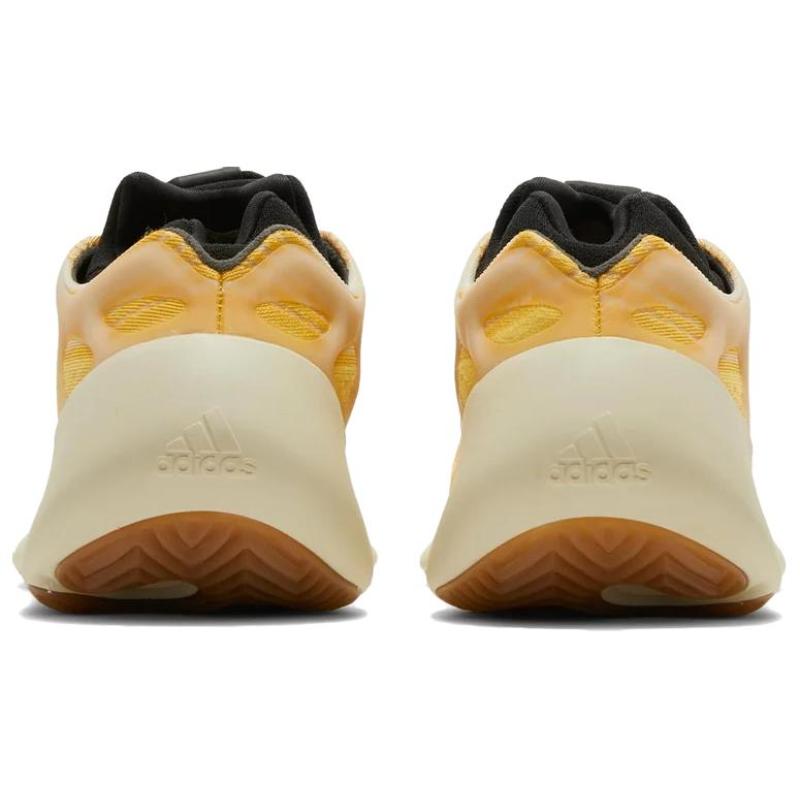 adidas Кроссовки Yeezy 700 V3 'Mono Safflower' HP5425
