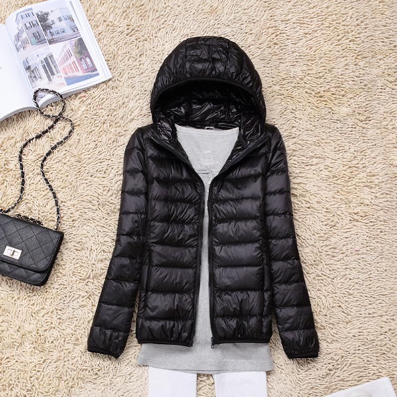 Winter Womens White Lightweight Hooded Puffer Jacket Daily Wear