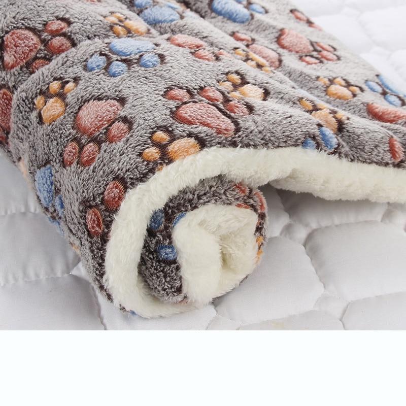 Xiaomi Flannel Thickened Dog Bed Mat Soft Pet Sleeping Mat for Dogs Cats Winter Warm Pet Blanket450000