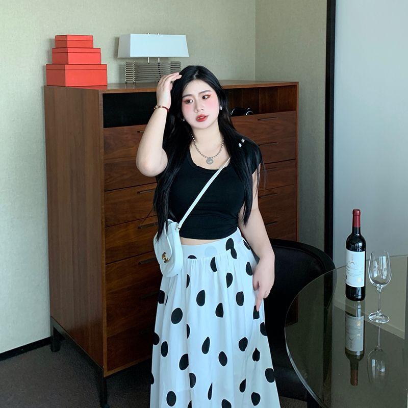 Women's Short-sleeved Big Yards U-shaped Collar Short Sleeve Thin Fashion Versatile T-shirt Slim Short Section Solid Colour Tops