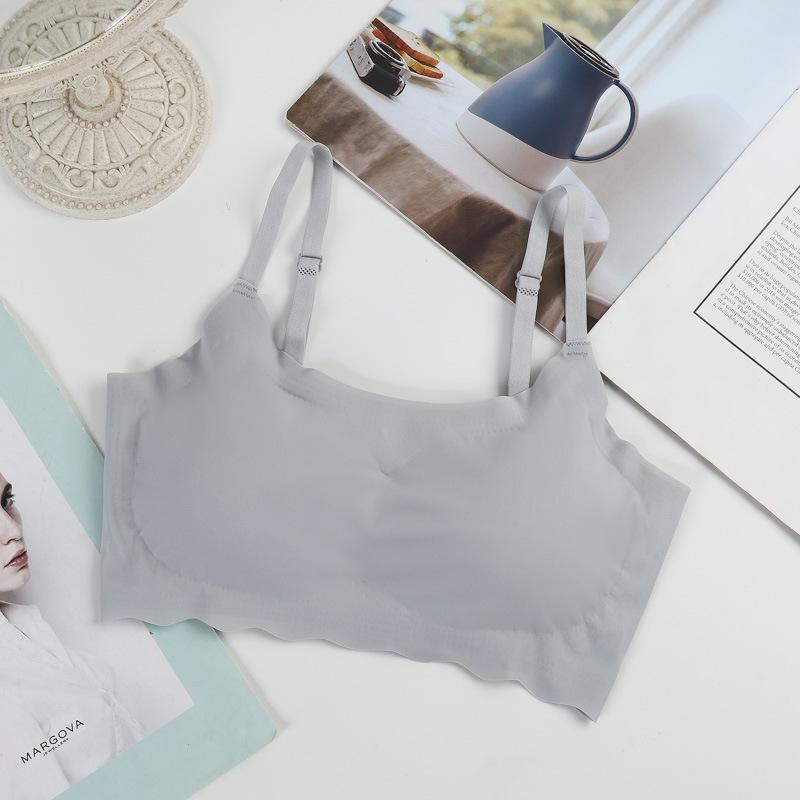 Удобный бесшовный беспроводной бюстгальтер большого размера для йоги и сна для женщин - красивый дизайн спинки