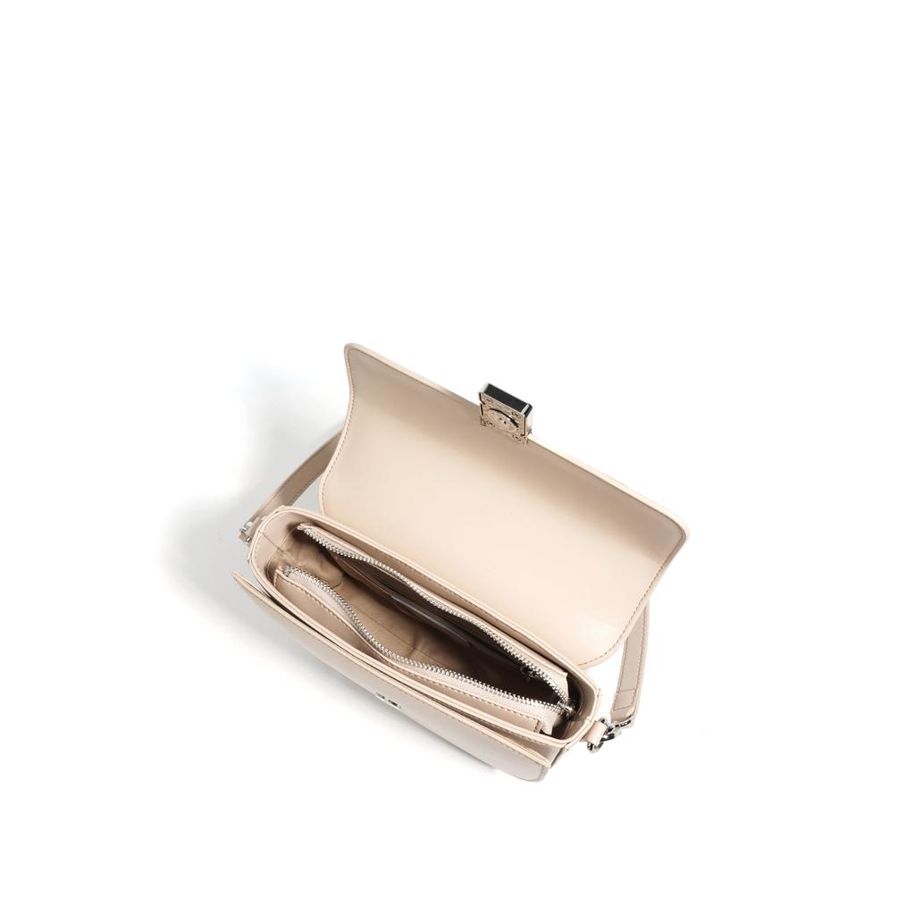 Genuine leather saddle bag for women, simple and versatile for commuting, cowhide shoulder and crossbody bag, new underarm bag with a high-end feel