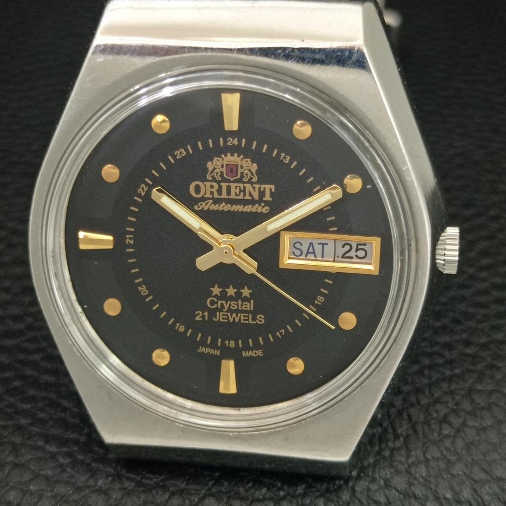 Orient КРИСТАЛЛ АВТОМАТИЧЕСКИЕ ВИНТАЖНЫЕ ЯПОНСКИЕ МУЖСКИЕ ЧАСЫ ЧЕРНЫЙ ЦВЕТ ЦИФЕРБЛАТ a707778-1