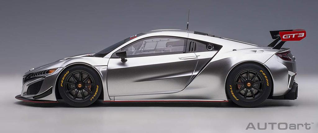 AUTOart Honda NSX GT3 2018 Hyper Silver Готовое изделие 81897 1/18