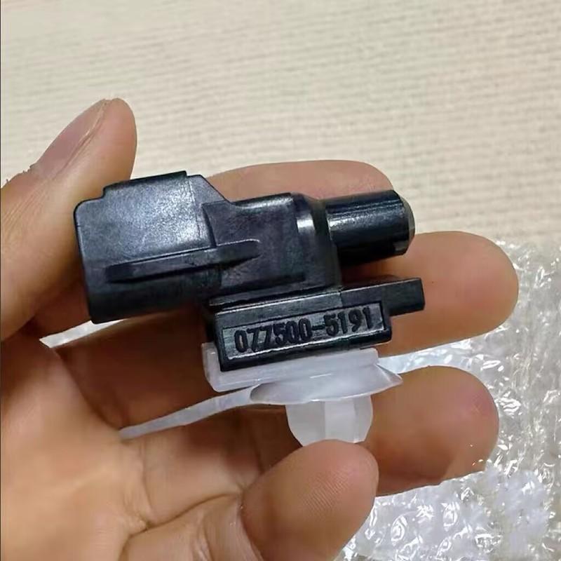 New A/C Air Outdoor Temperature Sensor Q MR320628 For Mitsubishi Outlander ASX Lancer V93 V97 L200 Grandis