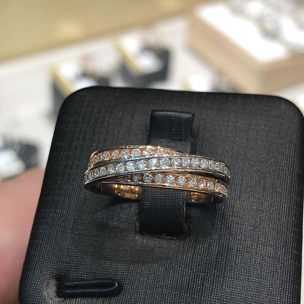 Обручальные кольца Huitan Fancy Cross Design для женщин, роскошные инкрустированные блестящие фианиты, двухцветные креативные женские кольца, новые модные ювелирные изделия