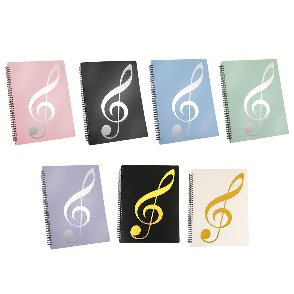 Рукописная тетрадь с гибким станом для музыки, перелистывание страниц