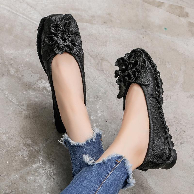 Retro Personality Ethnic Style Comfortable Soft Bottom Women's Shoes Soybean Shoes Shallow Mouth Handmade Breathable Non-slip Single Shoes Female