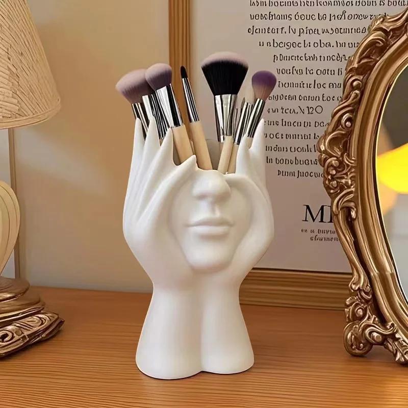 1/2PCS Creative Human Body Art Styling Office Supplies Desktop Multifunctional Storage Pen Holder Makeup Brush Holder Decoration