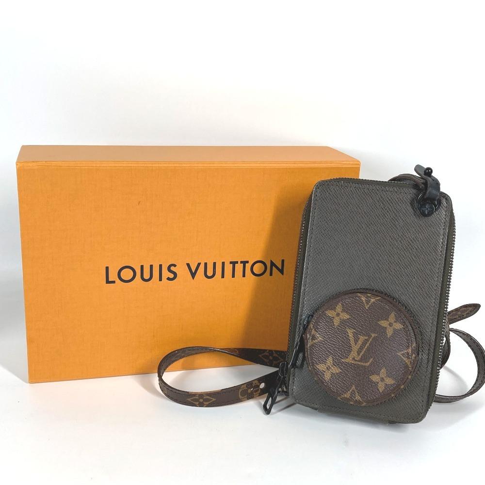 Louis Vuitton M30581 Taiga Monogram Телефонная коробка Сумочка Кроссбоди