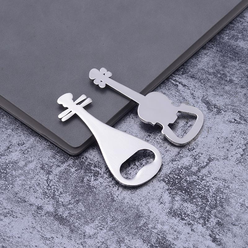 Брелок-открывалка для бутылок в виде скрипки и гитары — креативный подарок с гравировкой