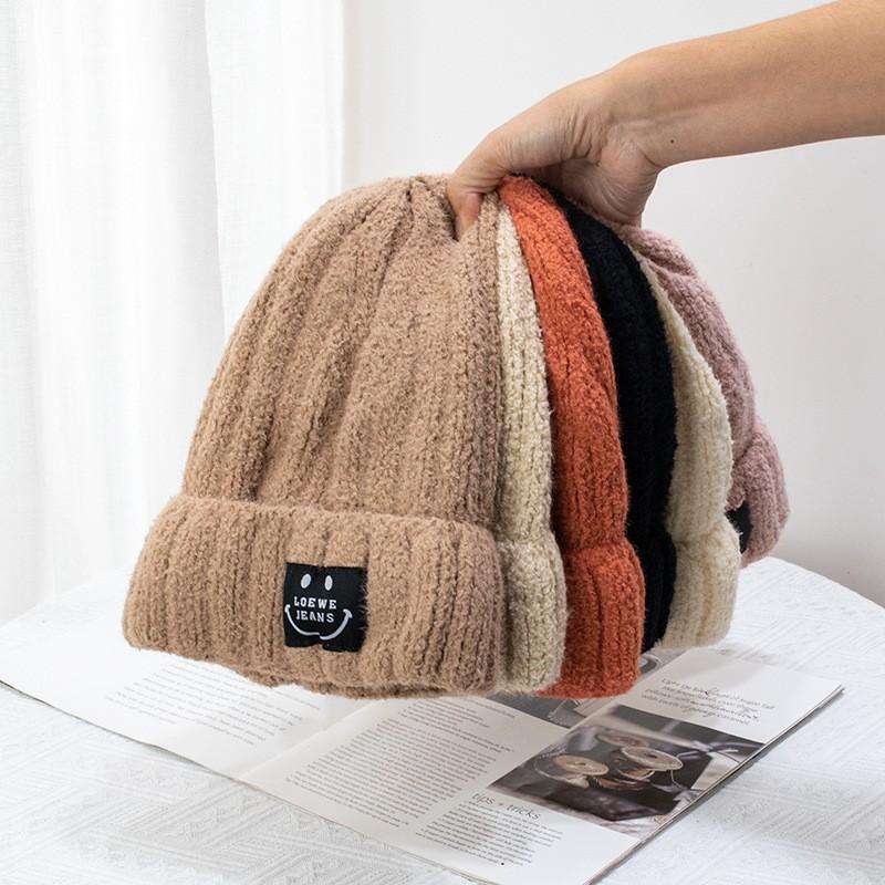 Winter Hat for Women with Plush Insulation Soft Versatile Showing Off Face Small Knit Yarn Hat