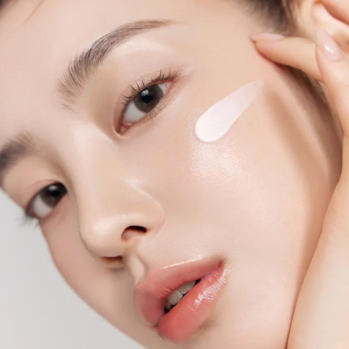 Soft Skin Fit Glow Base