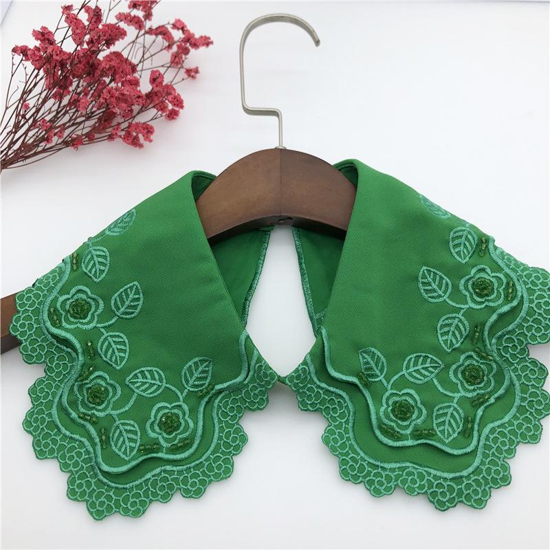 White Fake Collar for Women Shirt Blouse Necklace Candy Color False Collar Handmade Beads Detachable Sweater Collars Decor