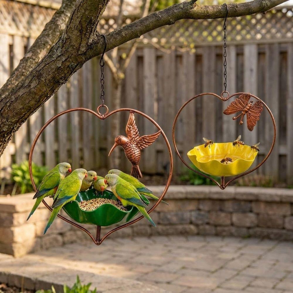 Iron Art Heart Shape Bird Feeder Large Capacity Bee Watering Station Outdoor Garden