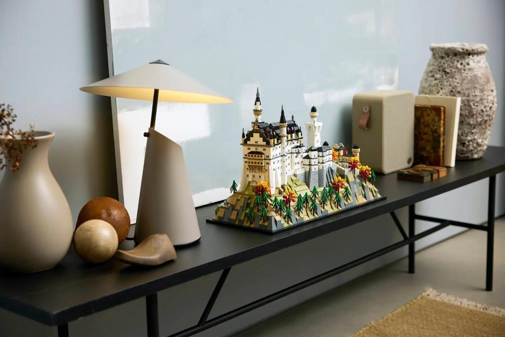 Lego Architecture 21063 - Neuschwanstein Castle