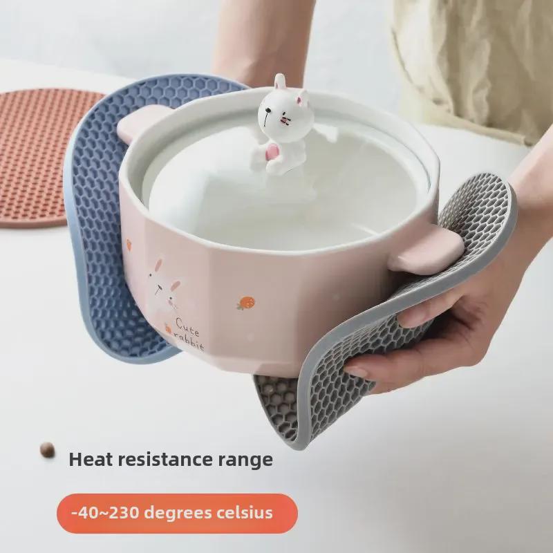 Круглый силиконовый сотовый термостойкий коврик - противоскользящая изоляционная подкладка для кухни и стола