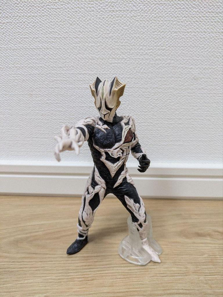 [USED] Ultimate Luminous Evil Tiga/Kyrieroid