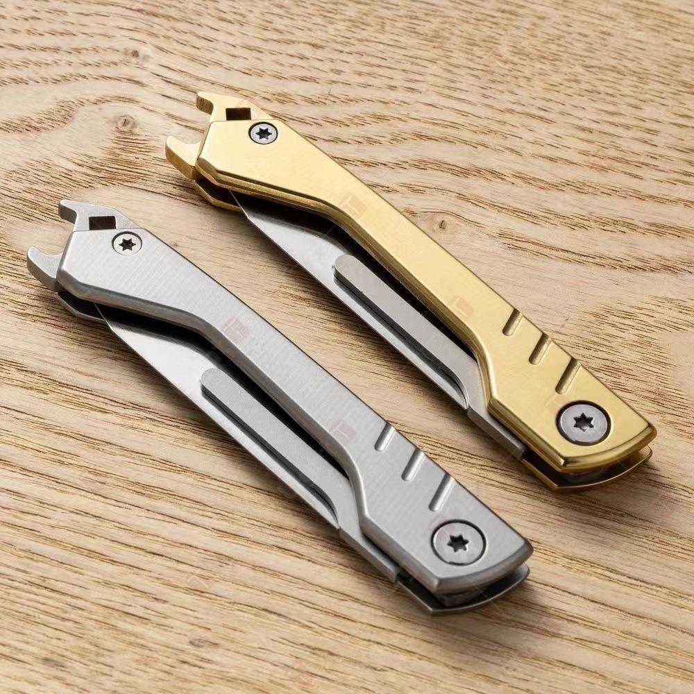 Stainless Steel Folding Knife with Replaceable Blades Portable Mini Machinery Utility Knife Sharp Kitchen Knife Kitchen Supplies