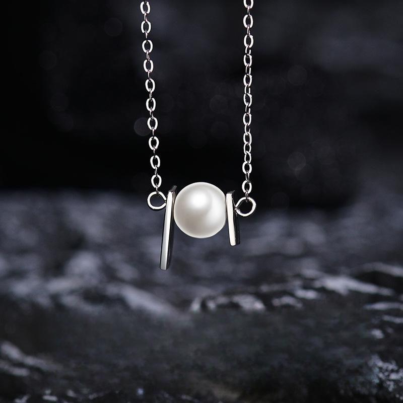 Французское ретро-маленькое жемчужное ожерелье для женщин на весну и лето, новый нишевый дизайн с цепочкой-воротником A Sense of Collar