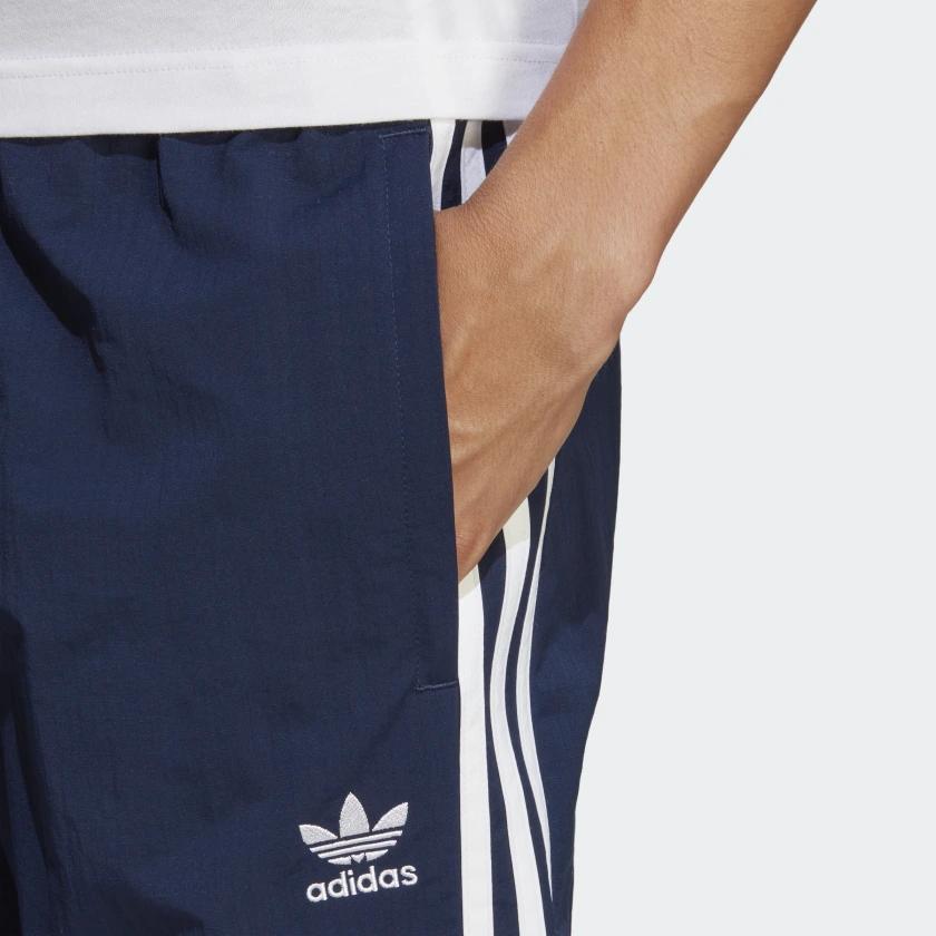 adidas Брюки-карго Adicolor Classics с тремя полосками HR3362