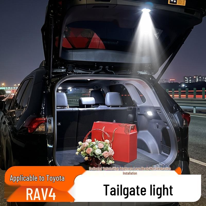 Фонарь багажника RAV4: Простая установка, Освещение задней двери с автоматическим датчиком и светодиодами высокой яркости