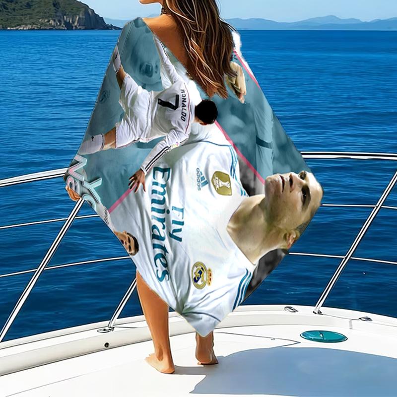 1pc Number 7 Soccer Beach Towel with Custom Name, Beach and Seaside Swimming Pool Equipment, Fashion Pattern, Rectangular, Travel Essential