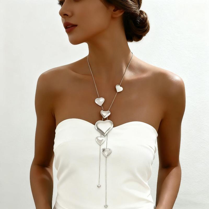 Internet Celebrity Fashion Collarbone Chain Love Fringed Necklace Jewelry