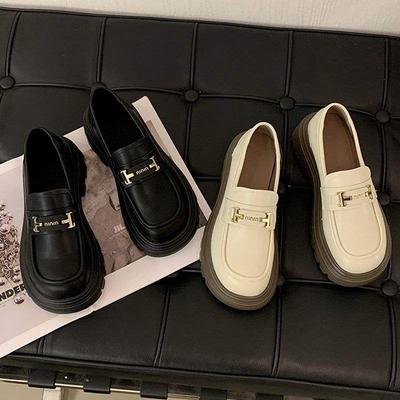 Лоферы женские 2025 новые осенние женские туфли платформа подошва на одной педали британский стиль маленькие кожаные туфли черные туфли jk одинарные туфли