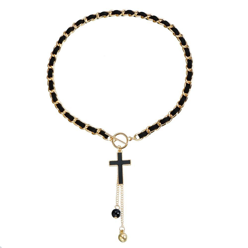 Trendy Black Love Heart Fritillary Necklace Classic Alloy Flannel Wrapped Choker Luxury Fashion Star Tassel Necklace Women