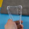 Для Samsung Galaxy S22 5G Задняя крышка Прозрачные усиленные углы Противоударный чехол для телефона из ТПУ