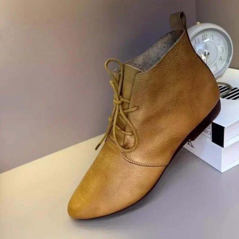Ботинки на шнуровке в британском стиле для женщин 2025 Зима Новые женские мягкие повседневные кожаные туфли Простые и универсальные женские