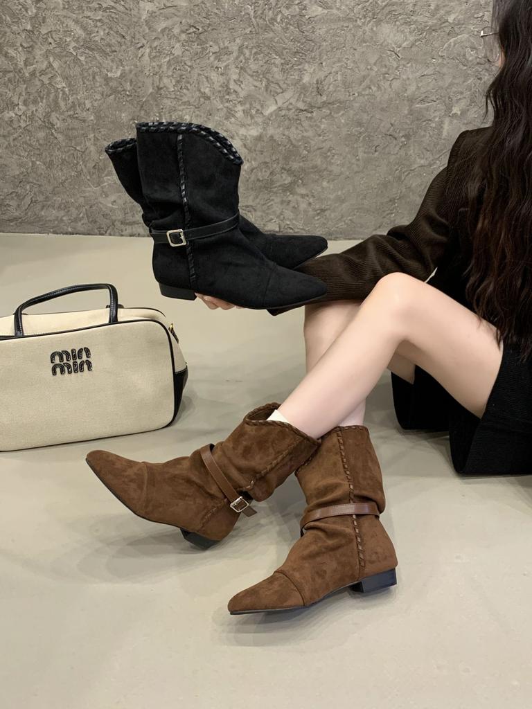 Vintage Matte Leather Pointed Pleated Pile Boots 2025 New Single Boots Square Heel Short Western Cowboy Boots Women