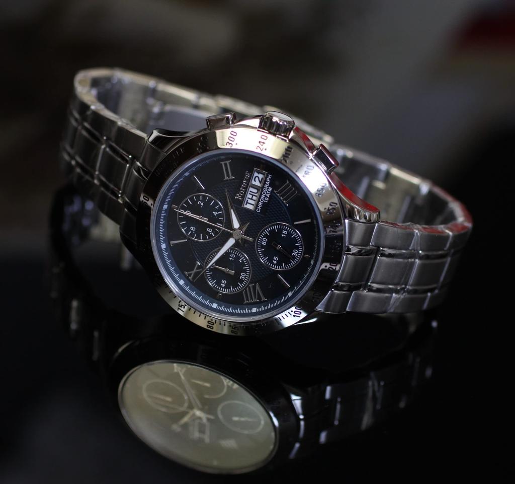 Watch Watch Chronograph High Speed Second Day Date 10 ATM Water Resistant Calendar Date Day of the Week Tachymeter Function FOREVER Men's [Valuable