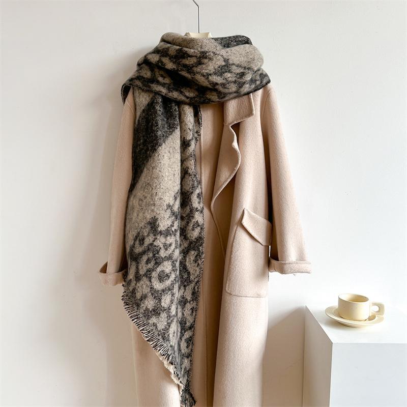 New Thickened and Elongated Winter Scarf Cashmere Feeling Shawl and Wraps Pashmina Neckerchief Bufanda Female Poncho 48Colors
